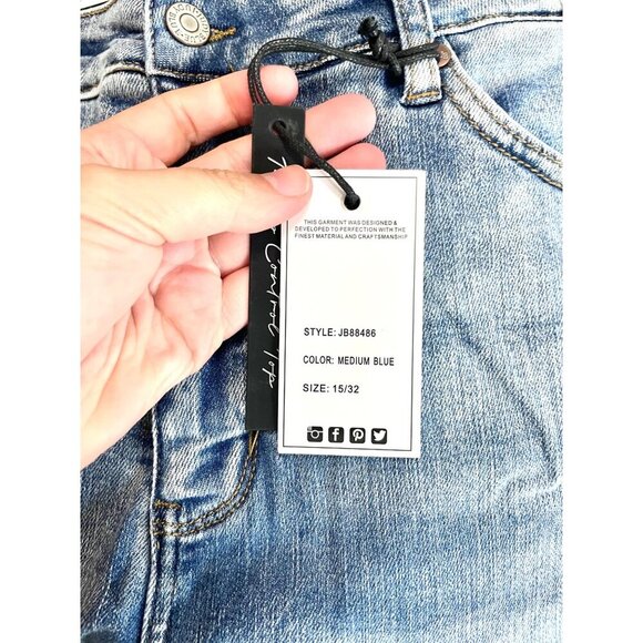 NWT Judy Blue Summer Days High Rise Tummy Control Top Flare Medium Blue 15/32 - Picture 4 of 9